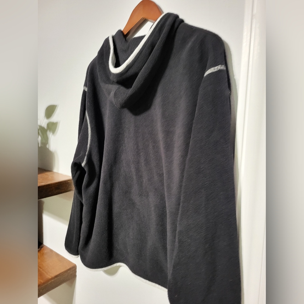 Disney Pooh And Tigger Vintage Black Fleece Hooded Sweatshirt Women's Size Large - Picture 7 of 10
